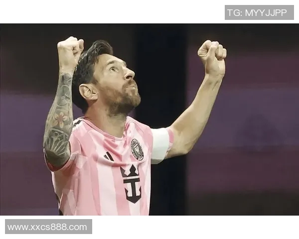 足球明星罚失点球瞬间回顾引发球迷热议与反思